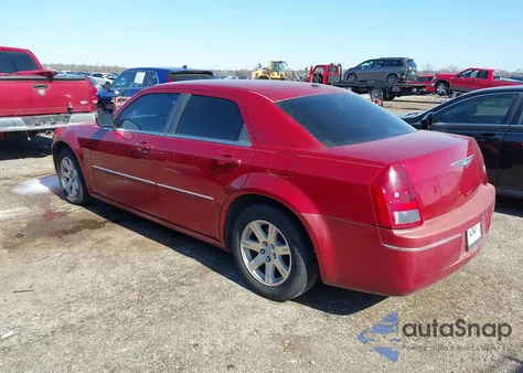 2007 Chrysler 300 Touring z USA, uszkodzony, nr VIN 2C3KA53G17H835210